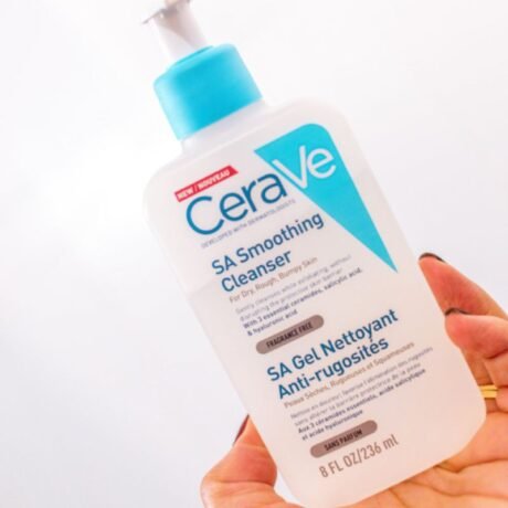 CeraVe Sa Smoothing Cleanser -236ml