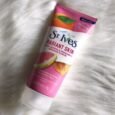St.Ives Radiant Skin Pink lemon and Mandarin orange scrub -150ml